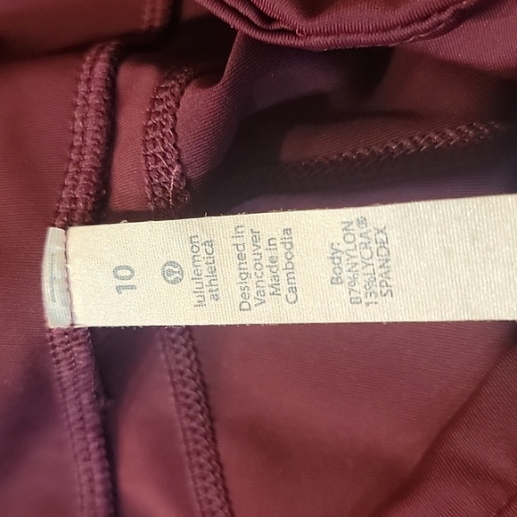 Lululemon Crop 19"  Maroon Cassis   Size 10 - Picture 9 of 10